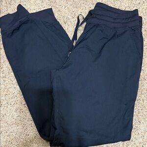 ZYIA Women’s Black ascend joggers